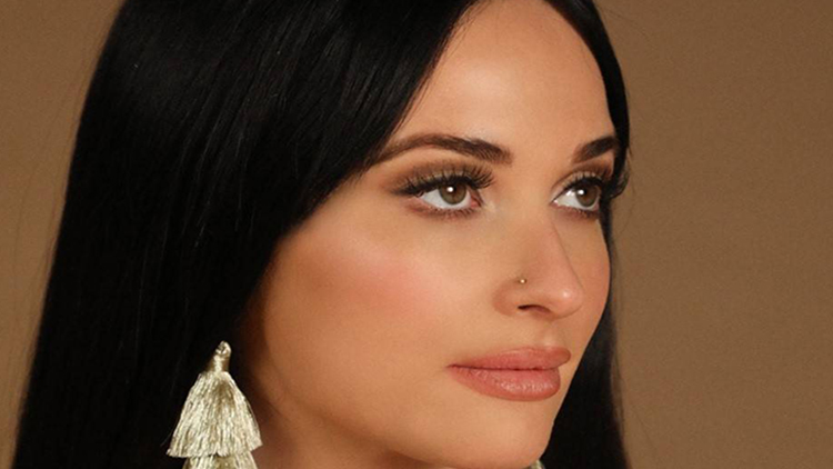 Kacey Musgraves, 247tickets (cropped)