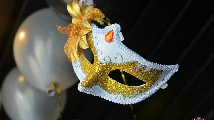 mask