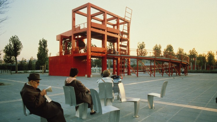 25.used-伯纳德·屈米，拉维莱特公园，巴黎，1982－1998年；巴黎，蓬皮杜中心，法国国家现代艺术博物馆－工业设计中心